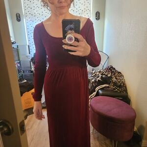 Elegant Burgundy Betsey Johnson Long Sleeve Dress